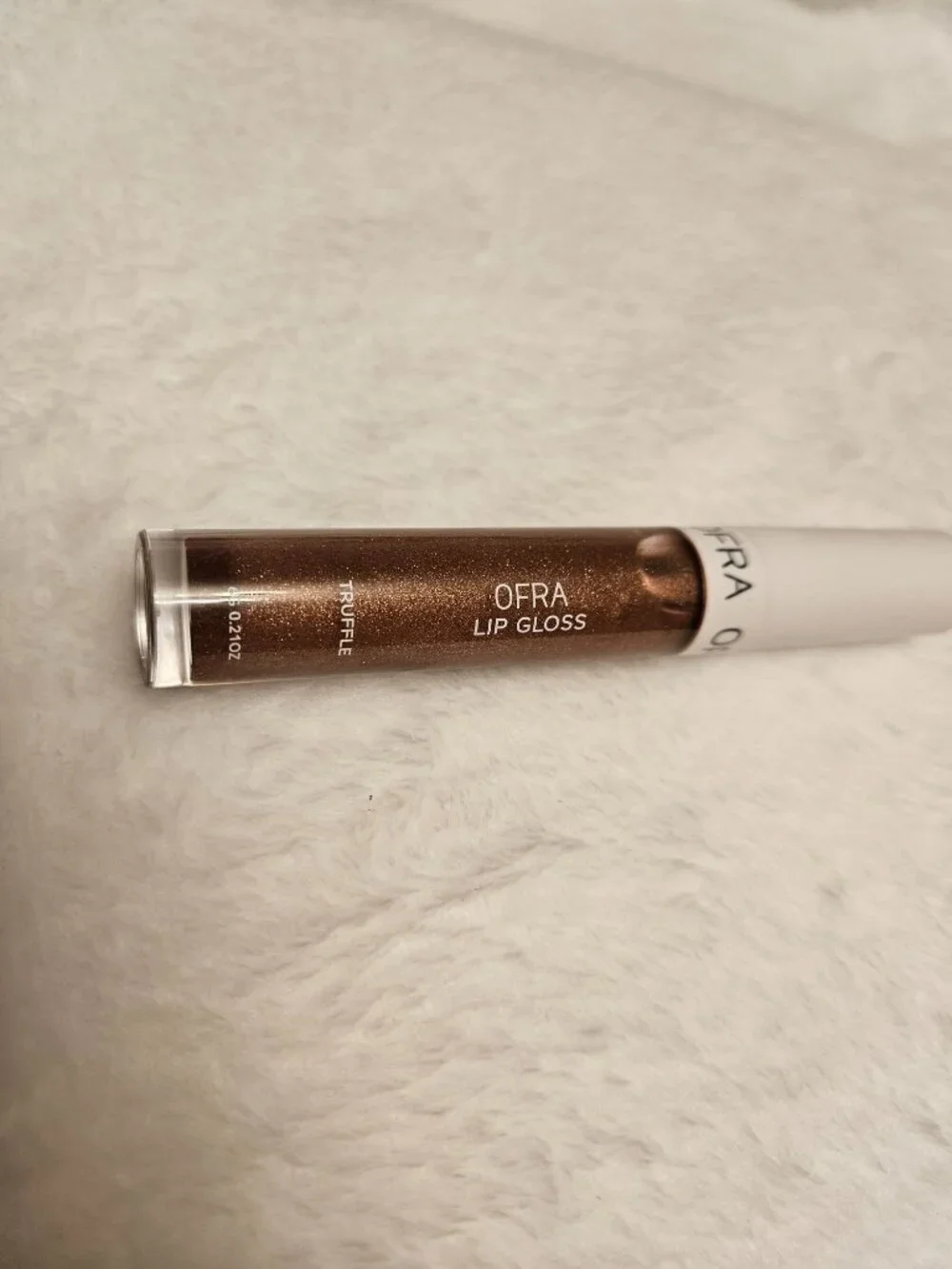 NWT Ofra Lip Gloss in “Truffle” (0.21 oz)